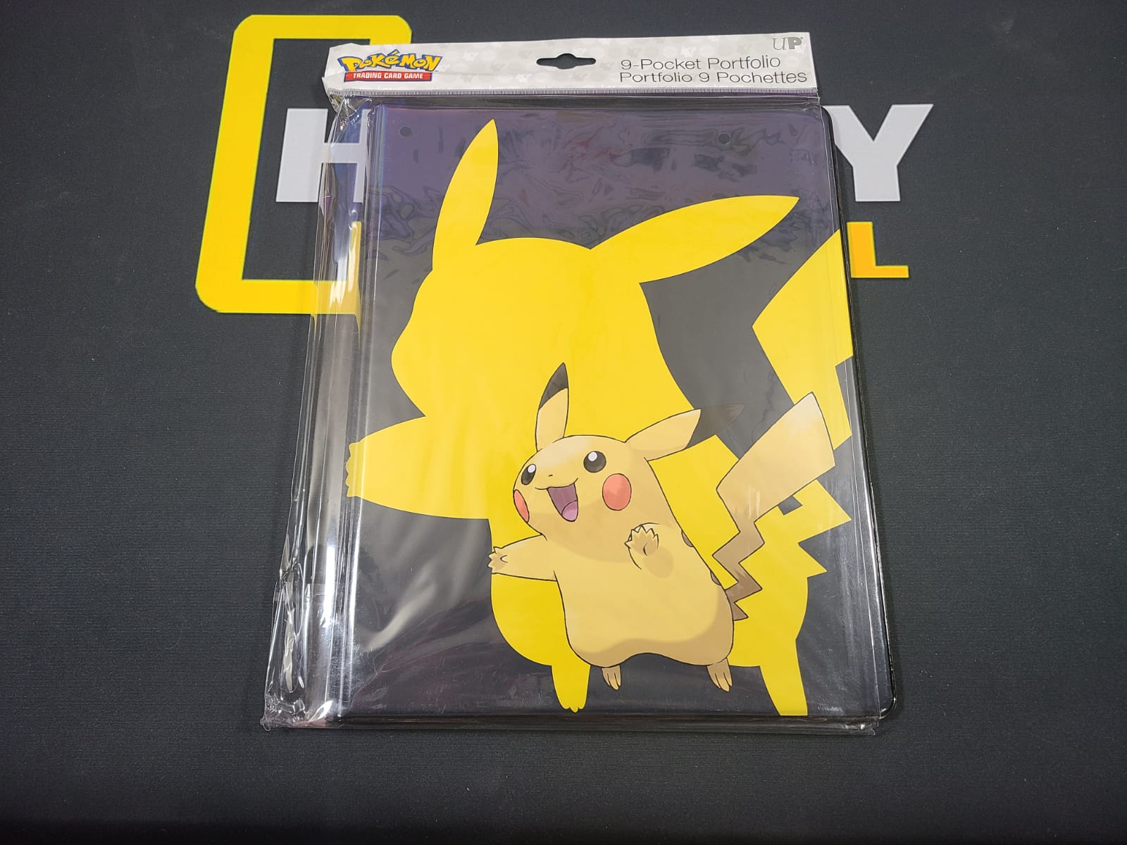 Pokémon Pikachu 9-Pocket Portfolio Ultra Pro - Hobby Central